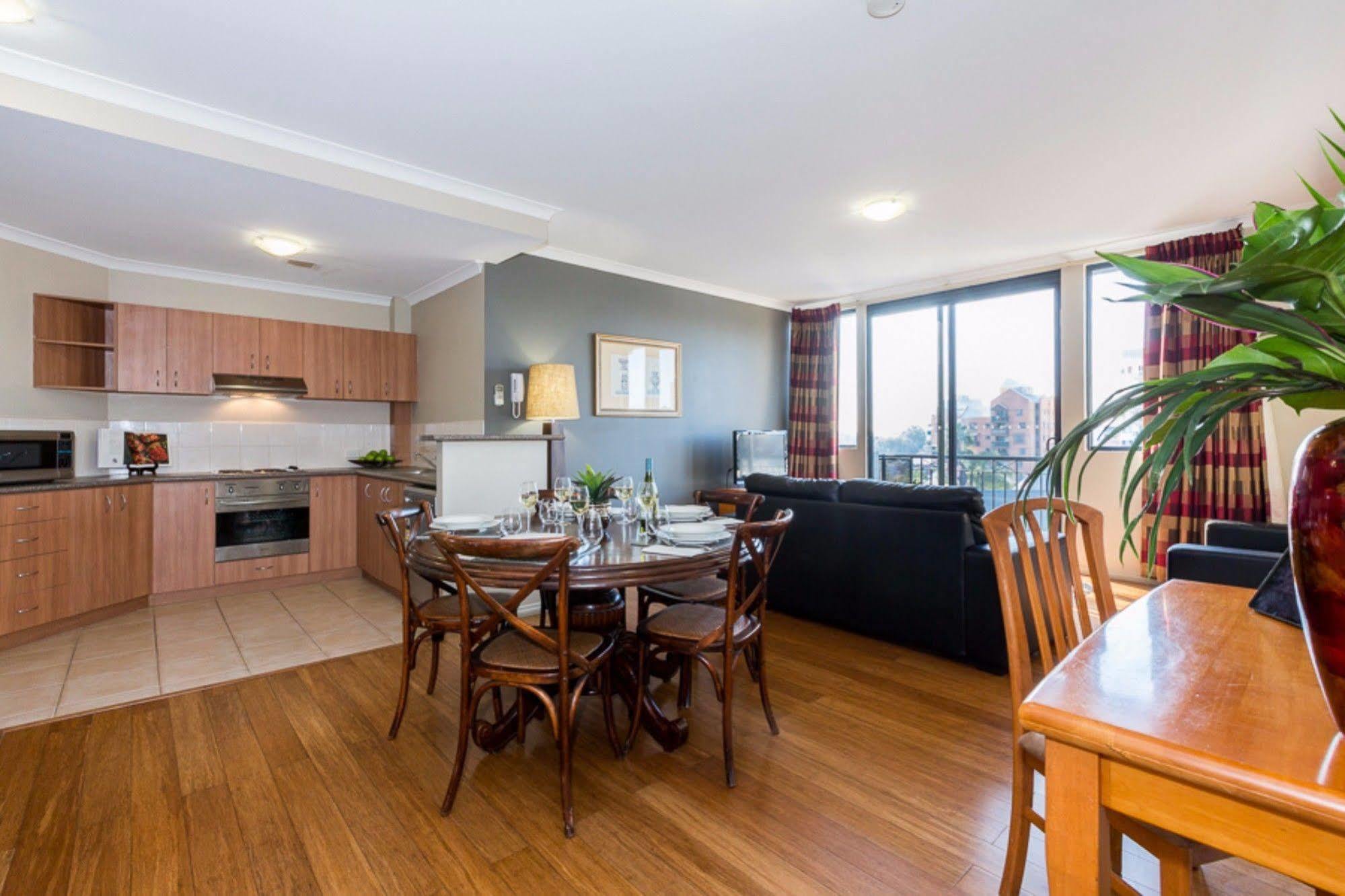 Mont Clare Boutique Apartments Perth Eksteriør billede