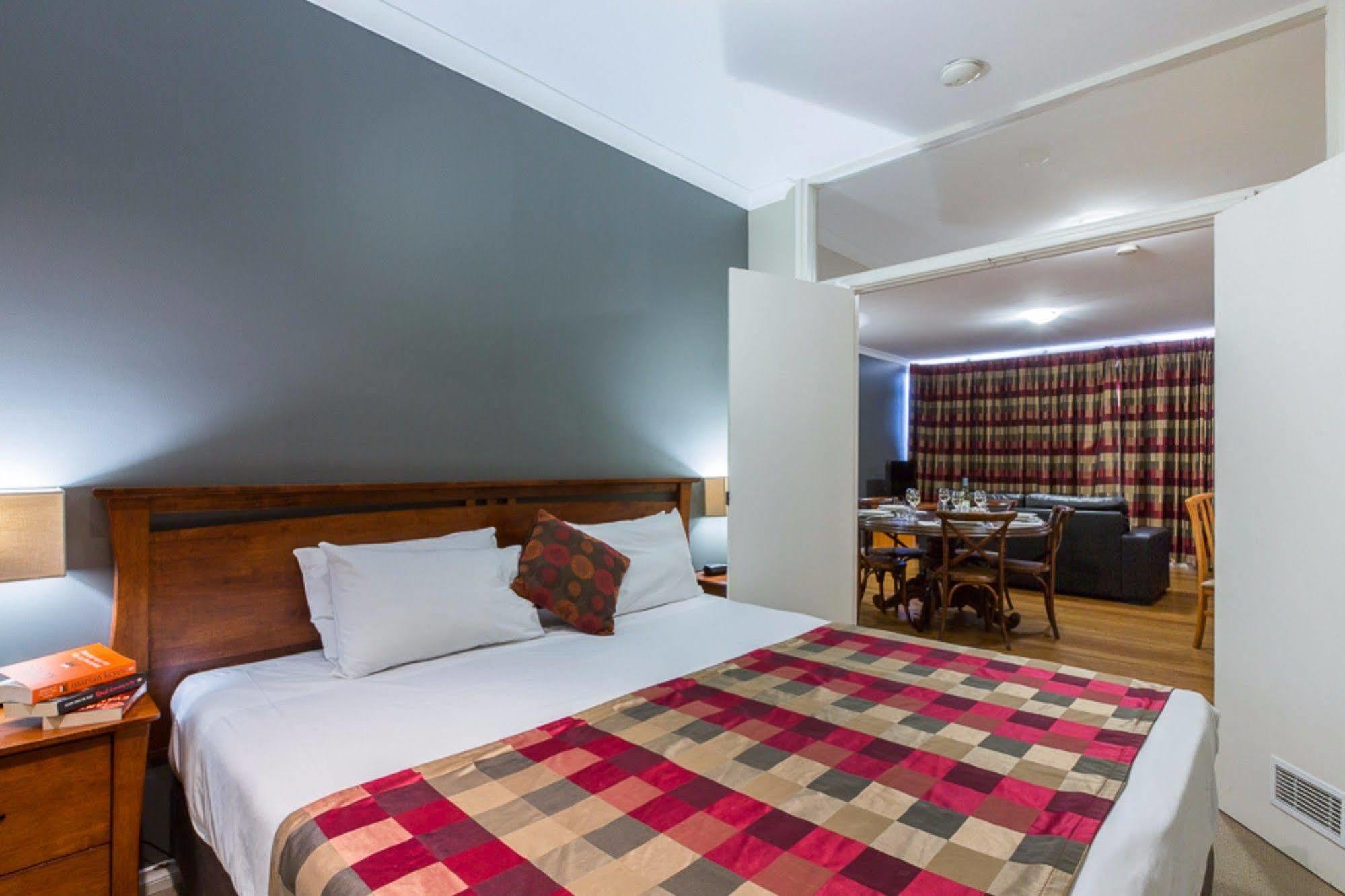 Mont Clare Boutique Apartments Perth Eksteriør billede